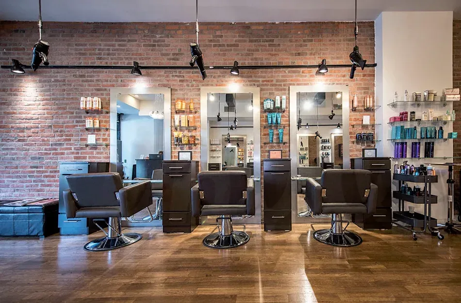 [salon]718 - Myrtle — Hairdresser in Brooklyn